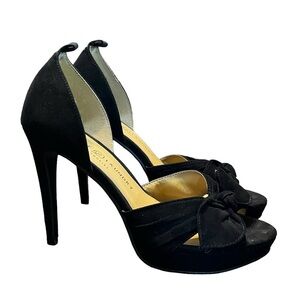 Chinese Laundry Hippie Black Faux Suede Peep Toe Platform Stilettos, size US 8.‌